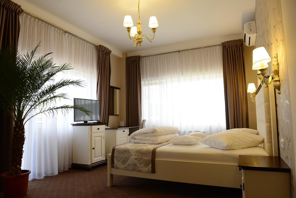 Hotel Europa Baia Mare Dış mekan fotoğraf